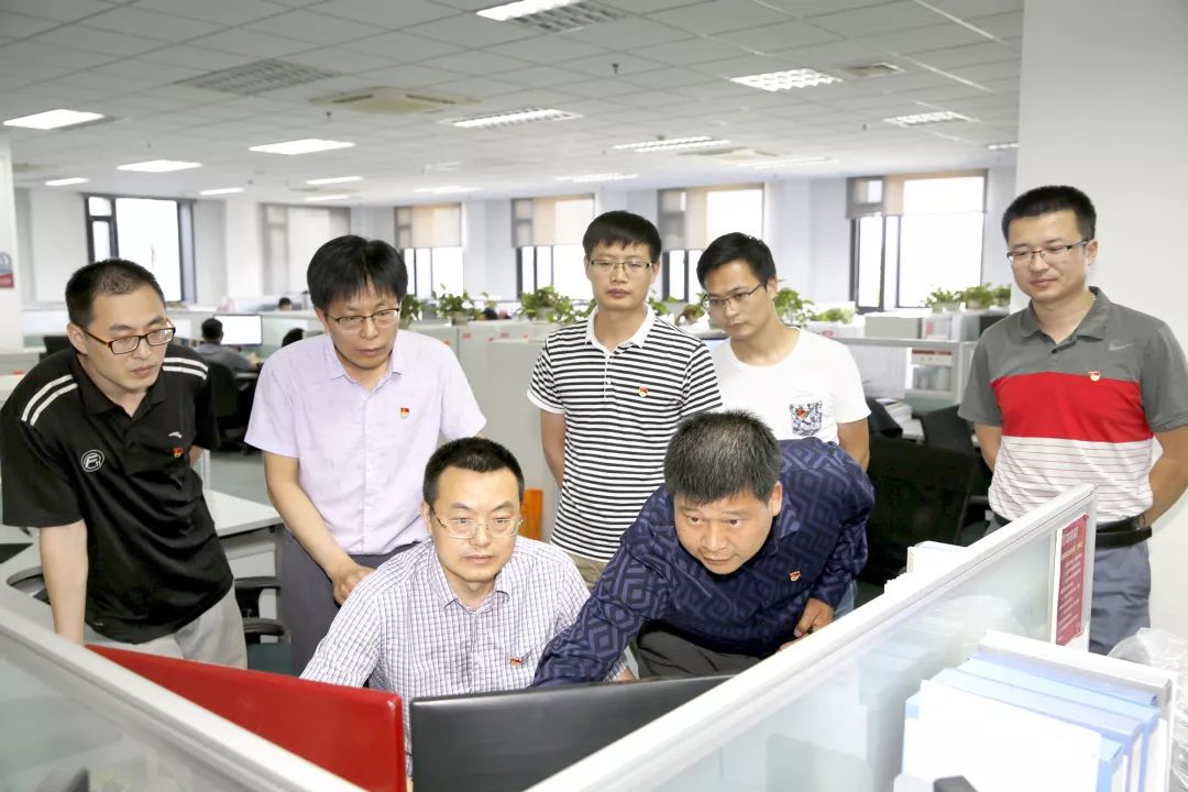 【最美兵裝人<28>】二〇八所某新型步槍系統(tǒng)創(chuàng)新團(tuán)隊(duì)：“槍”先一步天地寬
